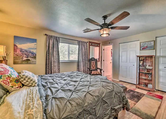 1 Mi To Antelope Canyon: 4br Family * Page