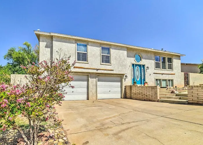 1 Mi To Antelope Canyon: 4br Family